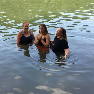 Meet your Posher, Diana